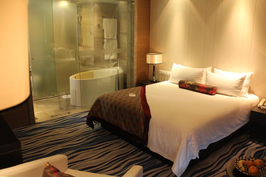 Brigh Radiance Hotel Yantai Exterior foto