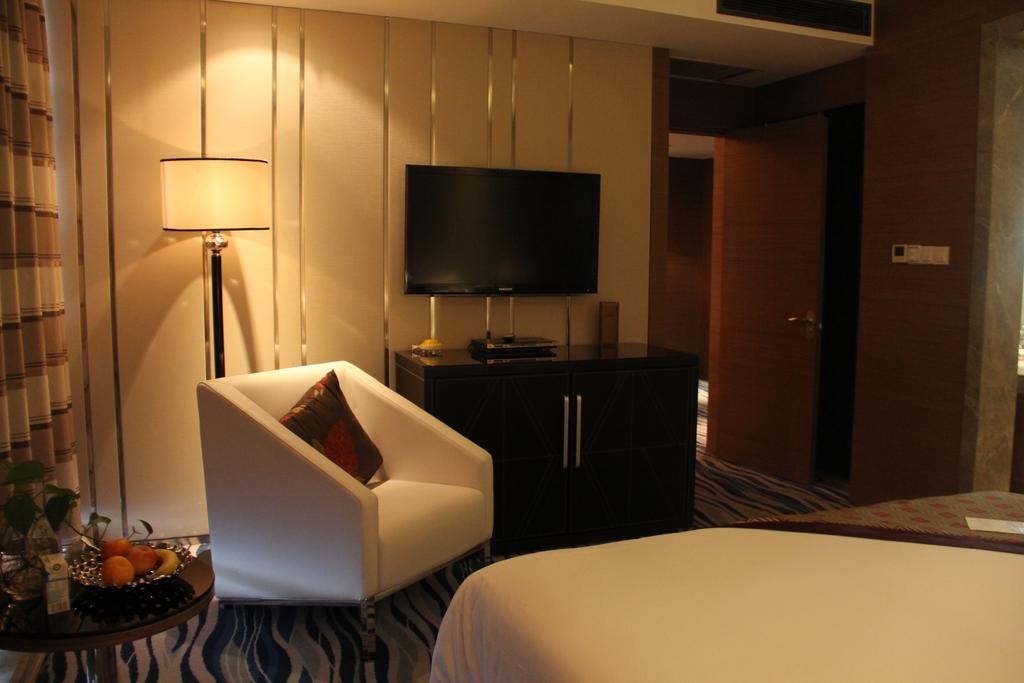Brigh Radiance Hotel Yantai Exterior foto
