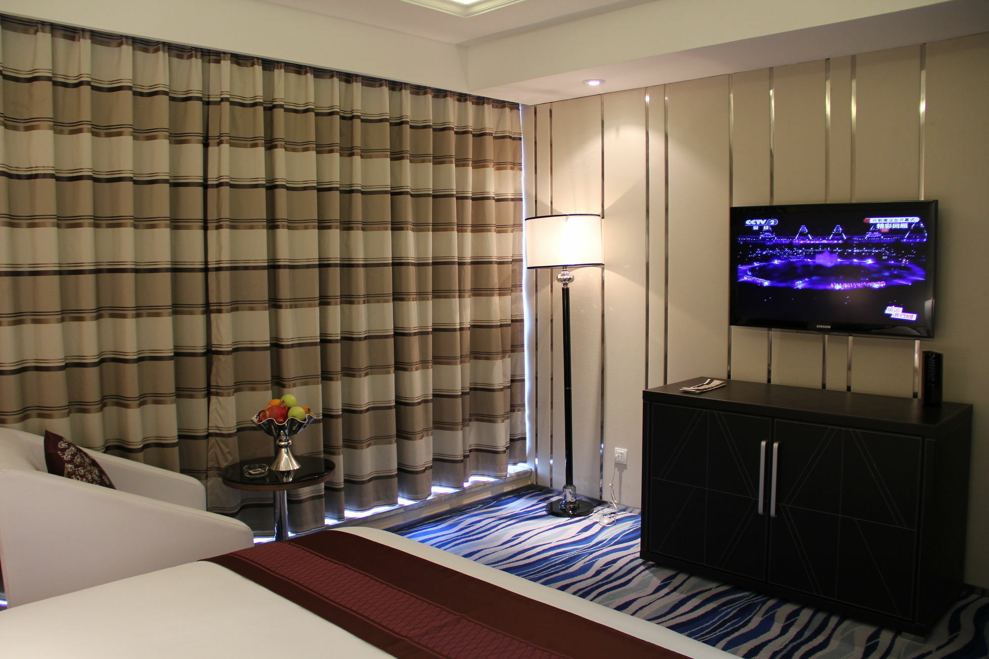 Brigh Radiance Hotel Yantai Exterior foto